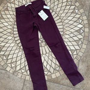 Gap Skinny Jeans - New With Tags